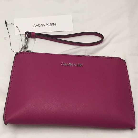 Calvin Klein purse - Picture 4 of 15